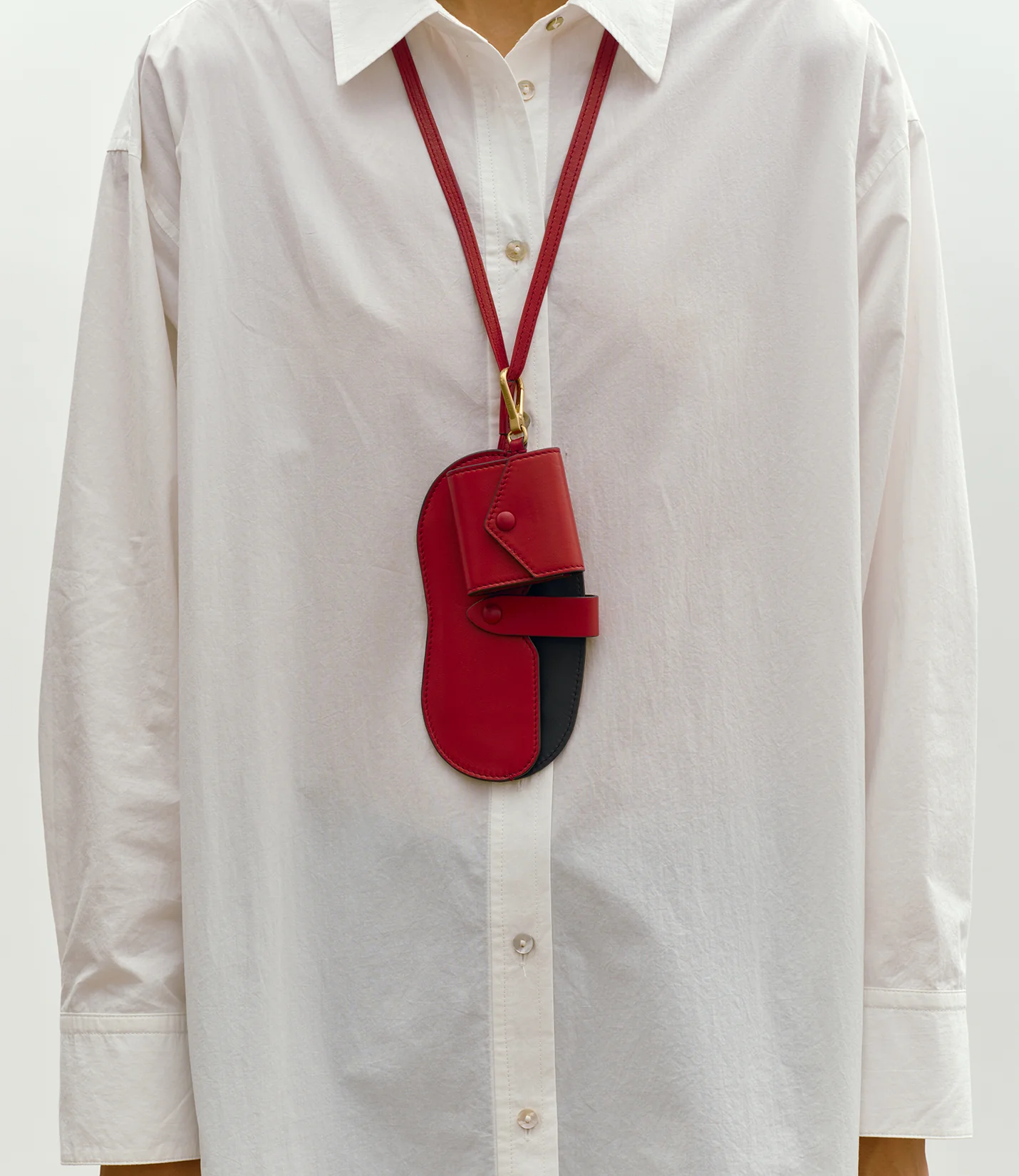 Airpods Case Buttery Nappa Pomodoro - Image 5