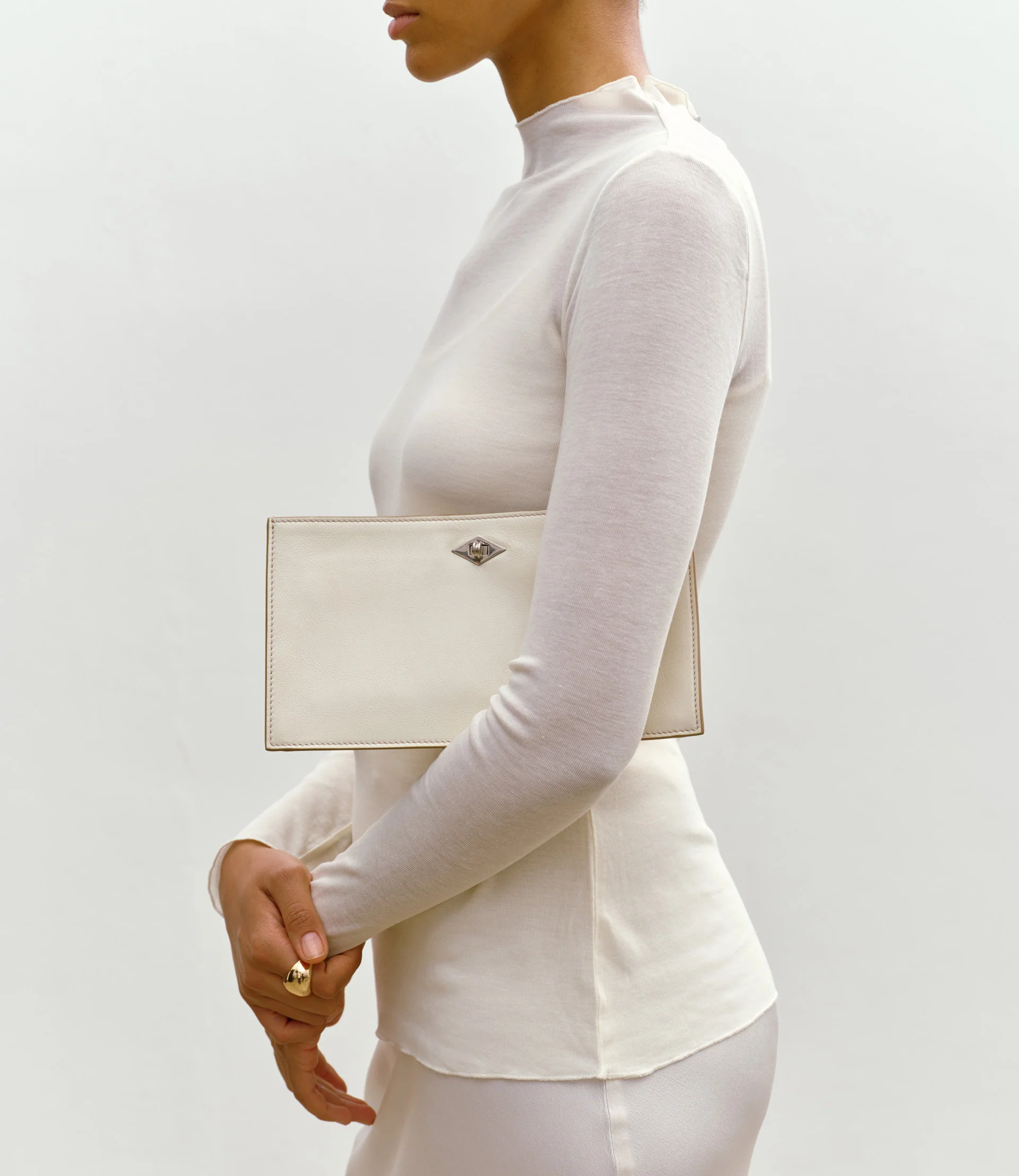 Ease 28 Elvis White Sand - Image 4