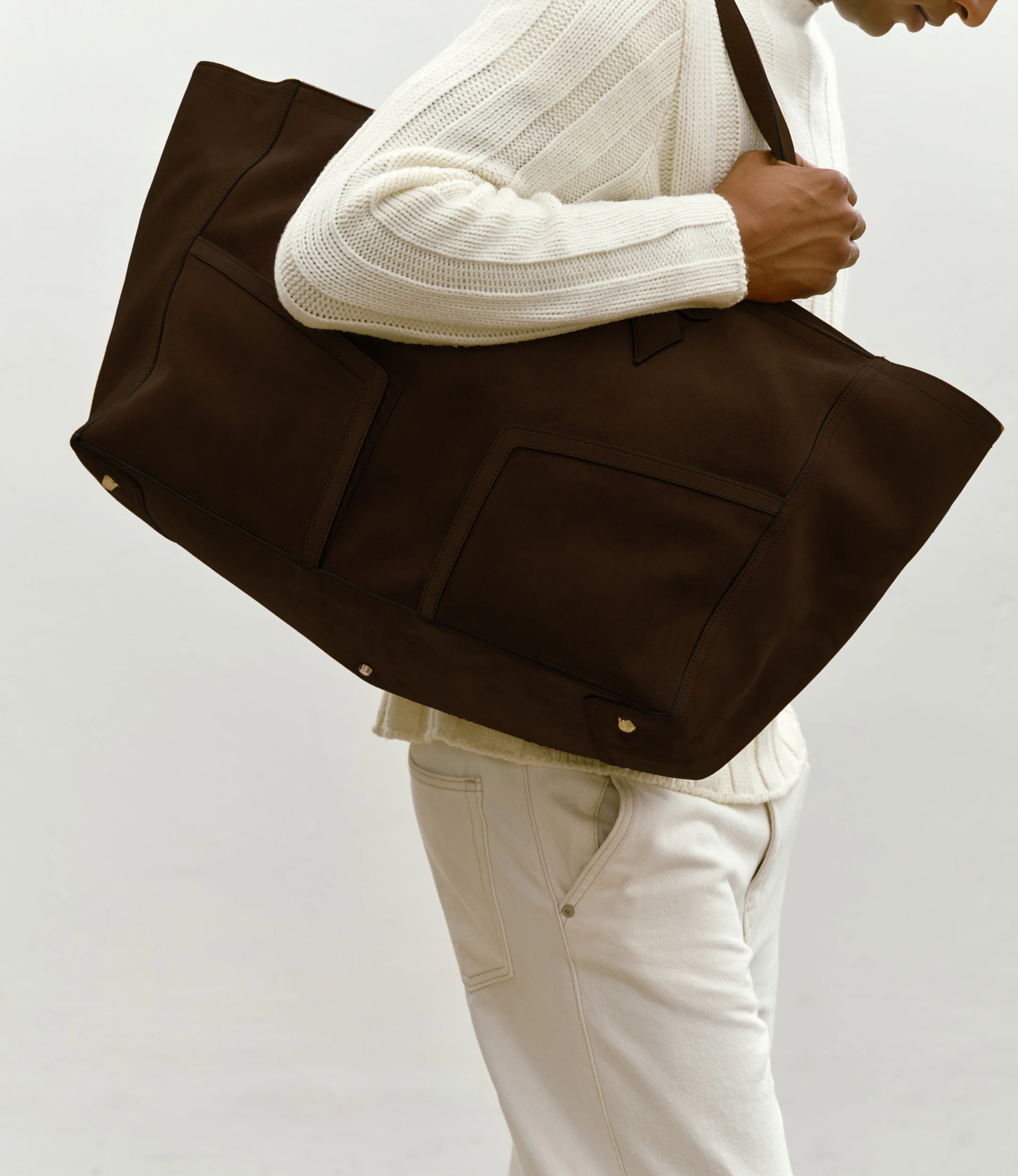 Sergeant Carryall Suede Chocolate - Image 3