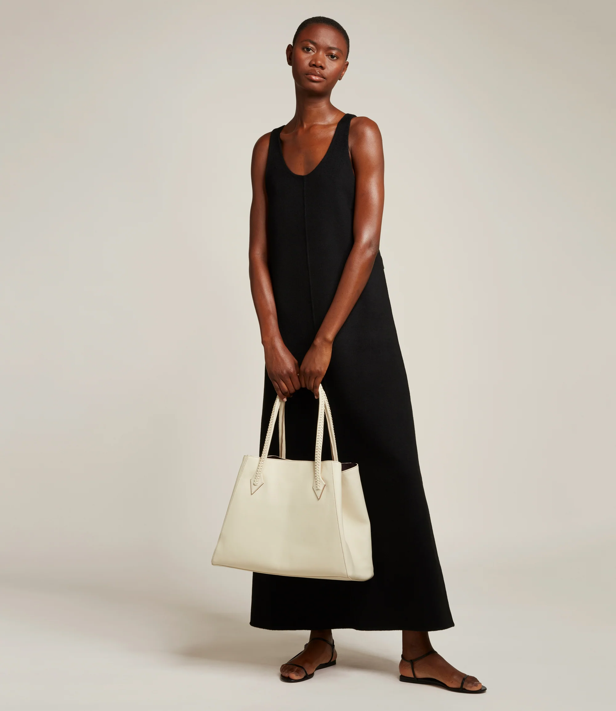 Vérité Collapsible Cabas Smooth Calfskin White Sand - Image 4